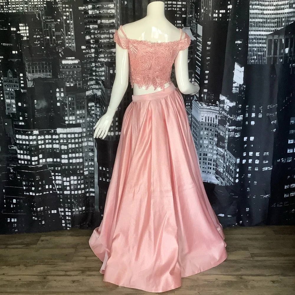 Dave & Johnny Shimmering Pink Formal 2PC Skirt Set with Pockets - Picture 4 of 13